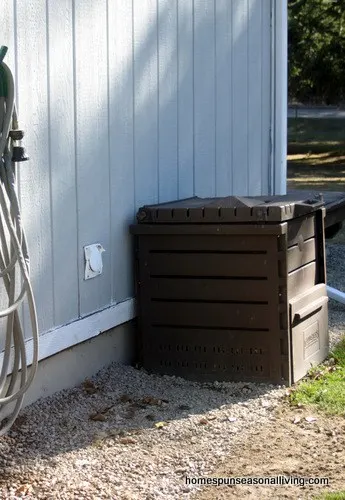 Many Composting Methods - Homespun Seasonal Living