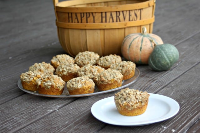 Bake up some fall flavor with these moist pumpkin maple muffins topped with a crunchy and spiced cardamom oat streusel topping.