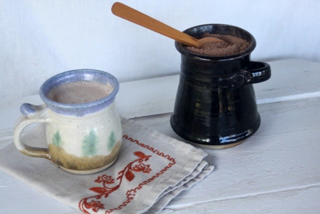 Make some maca hot cocoa mix for a sweet treat you can feel good about drinking and giving away as a gift to friends and family.